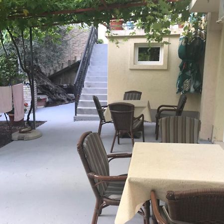 Apartments Petkovic Petrovac Екстериор снимка