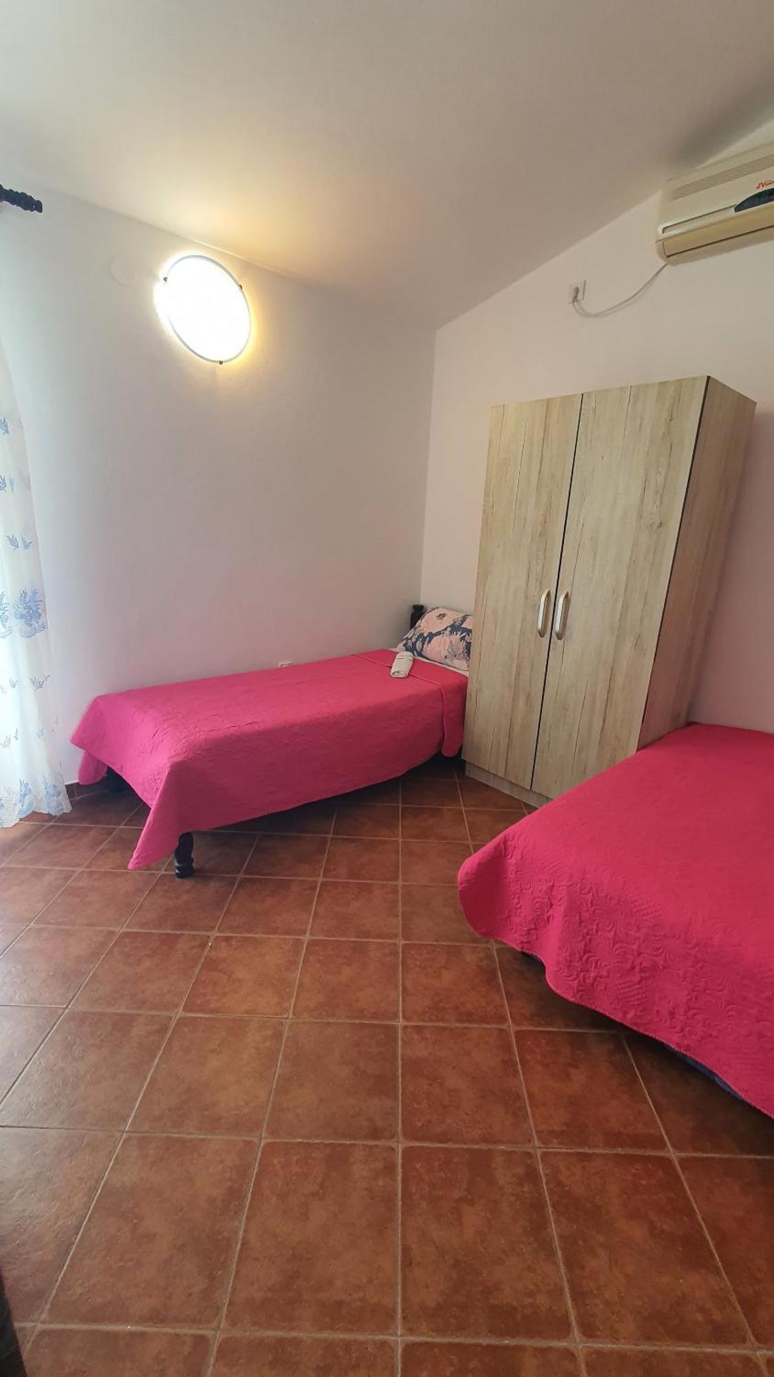 Apartments Petkovic Petrovac Екстериор снимка