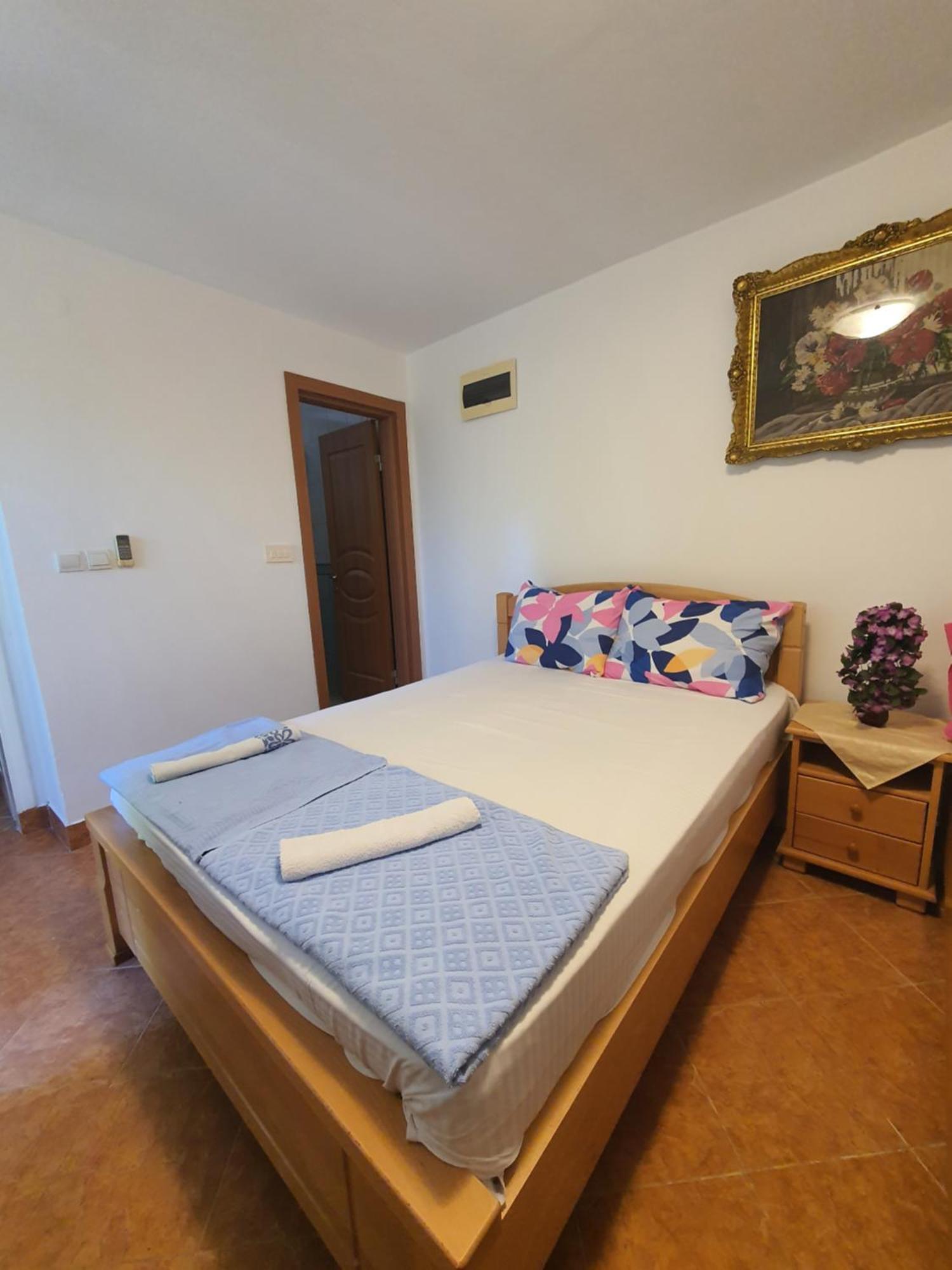 Apartments Petkovic Petrovac Екстериор снимка