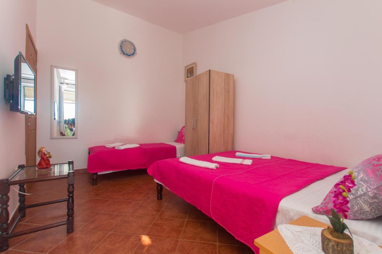 Apartments Petkovic Petrovac Екстериор снимка