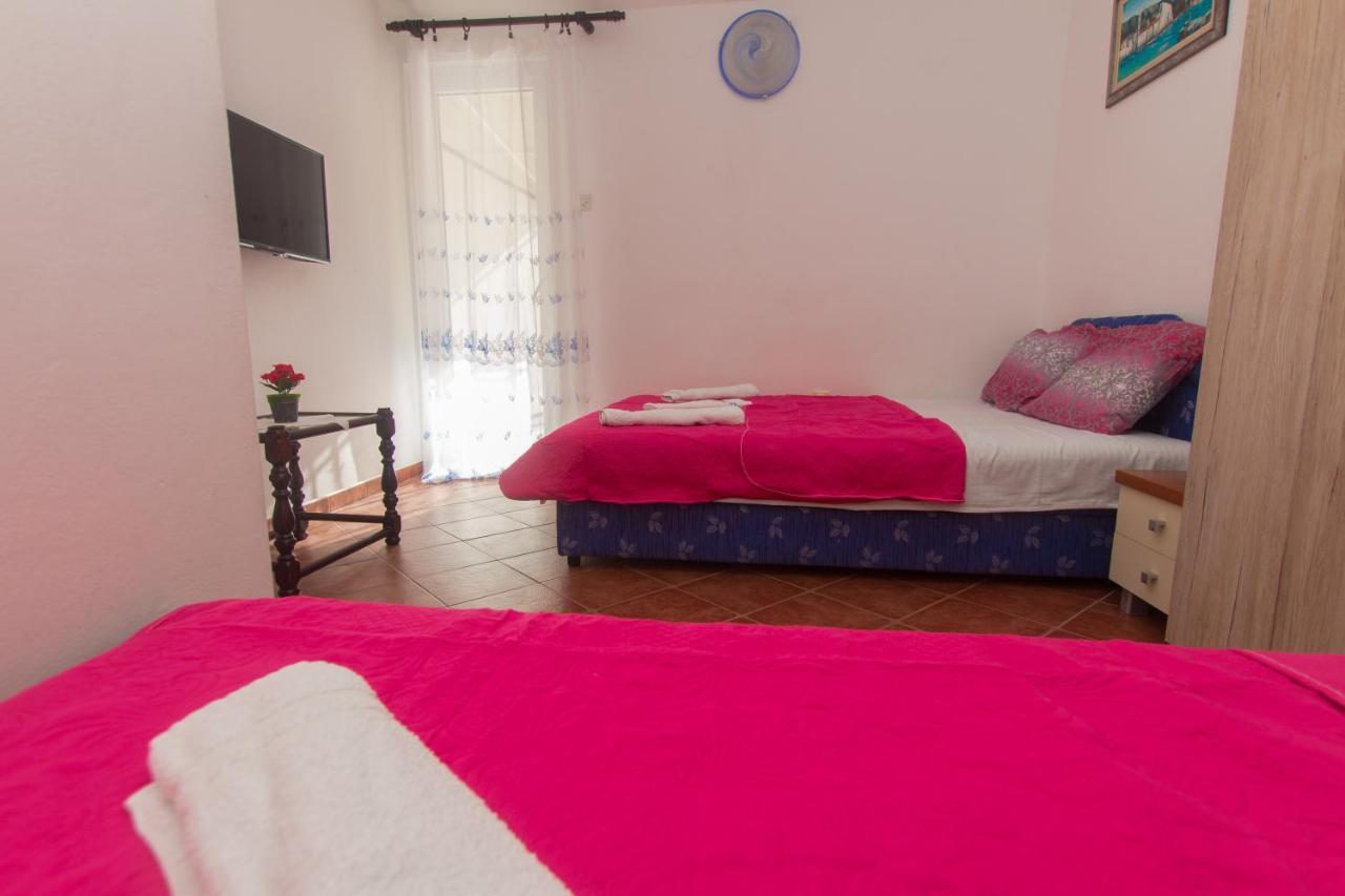Apartments Petkovic Petrovac Екстериор снимка