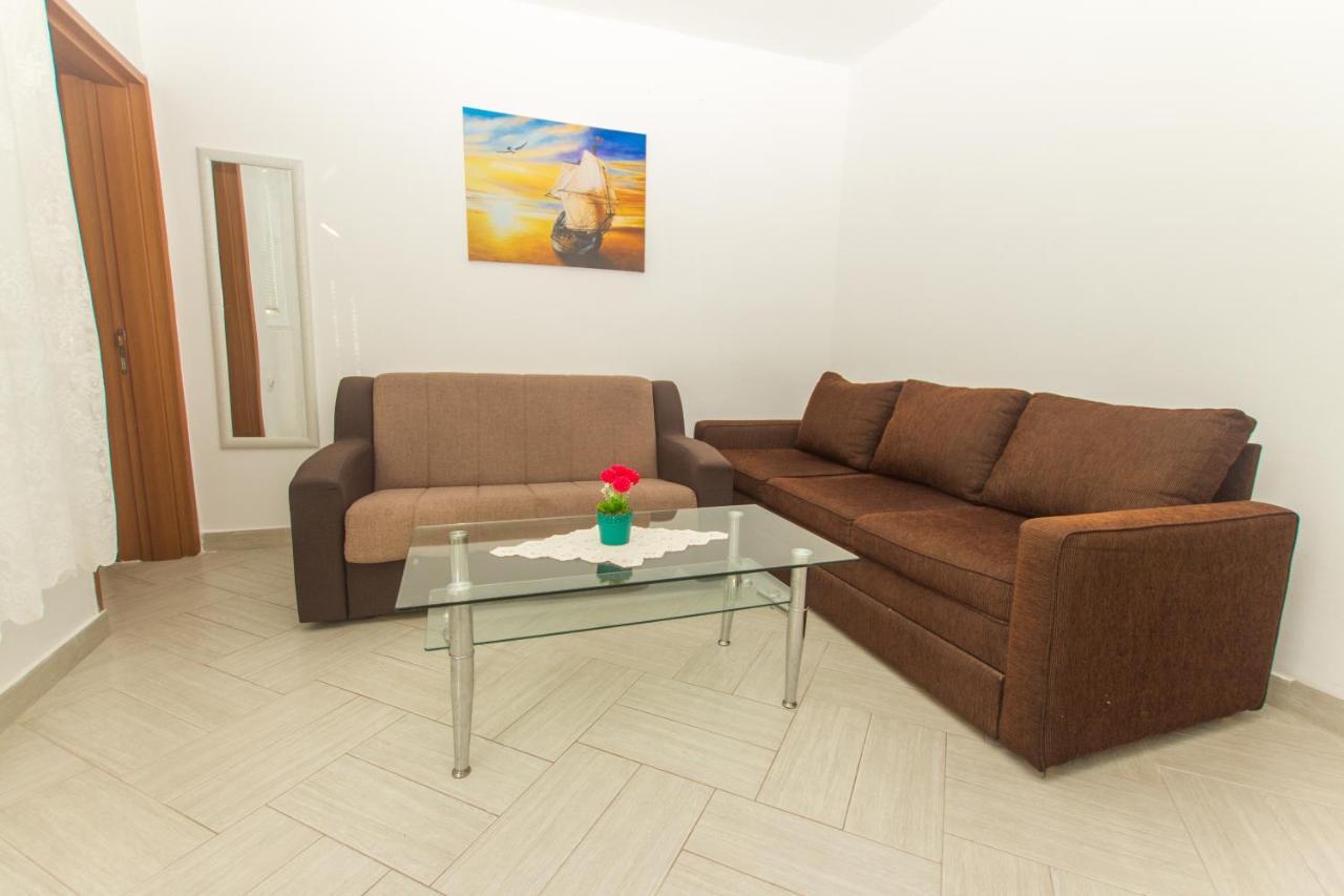Apartments Petkovic Petrovac Екстериор снимка